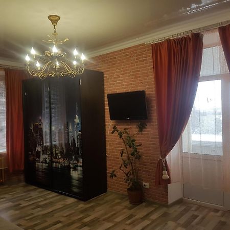 Apartment New York Street Kremenchuk Luaran gambar