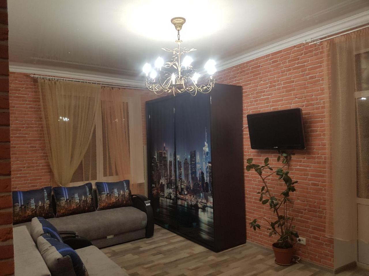 Apartment New York Street Kremenchuk Luaran gambar