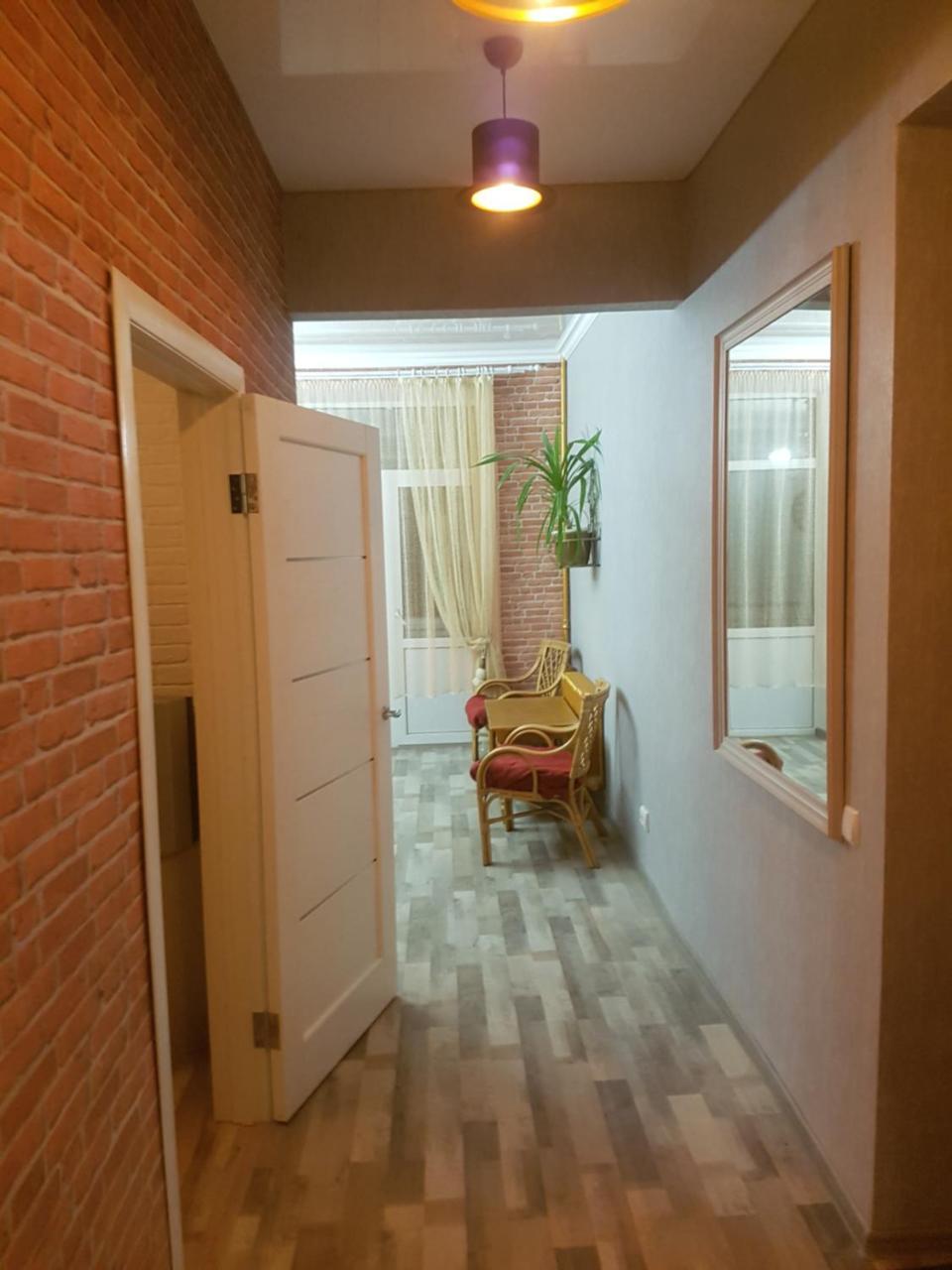 Apartment New York Street Kremenchuk Luaran gambar